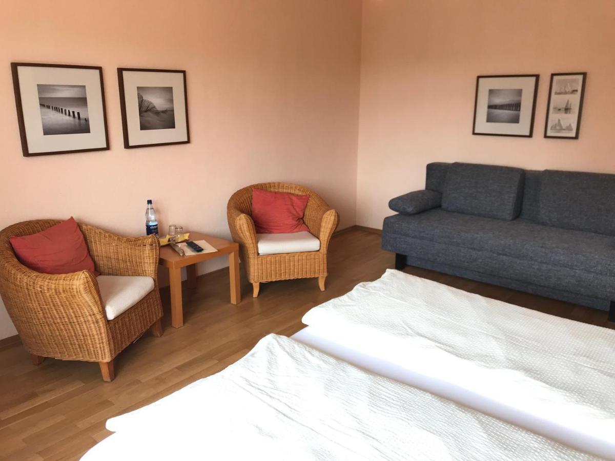 Strandhotel-Najade Borkum Buitenkant foto
